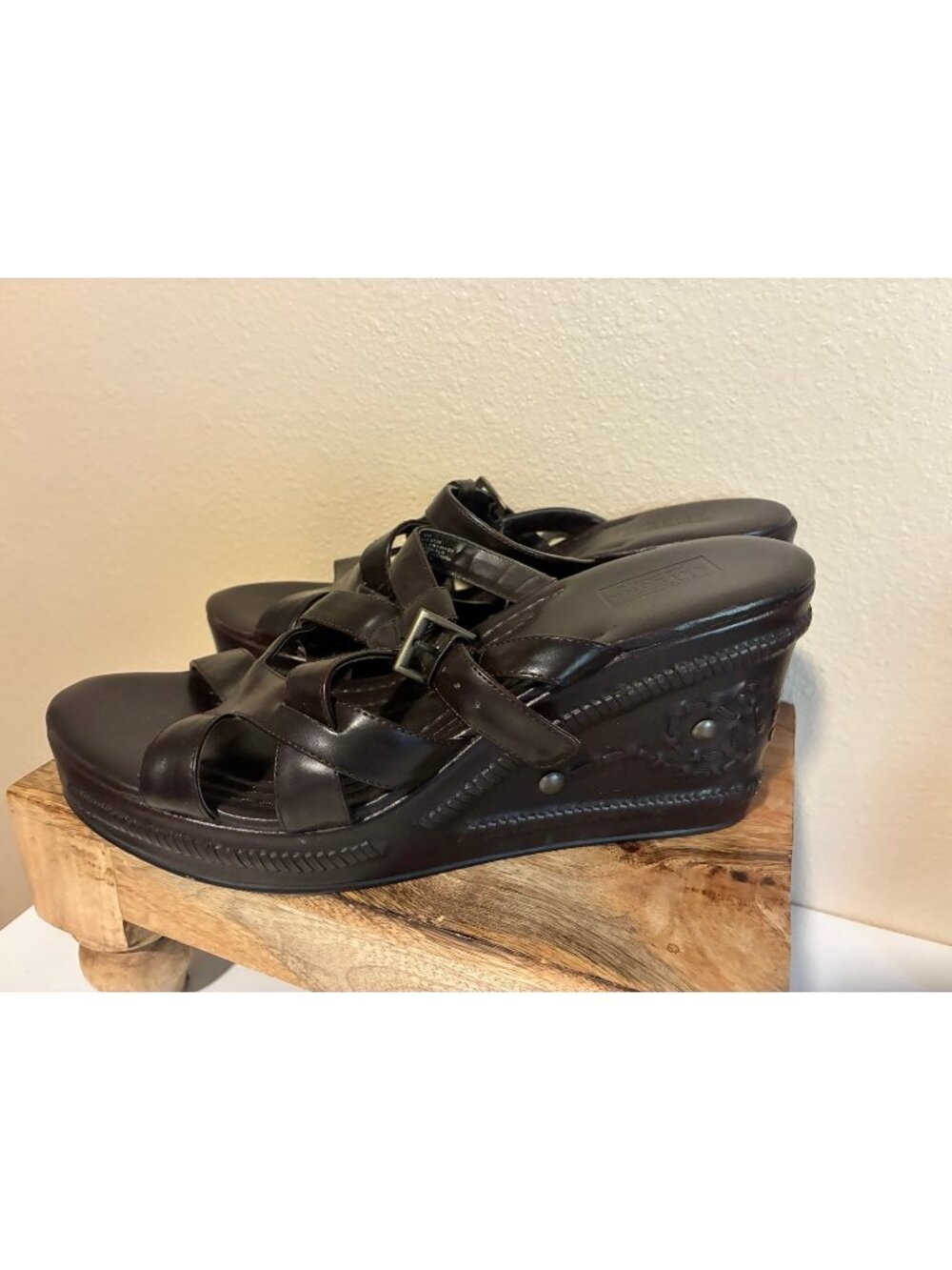 Arizona Jean Co Y2K Women's Brown Wedge Platform Sandals Size 8